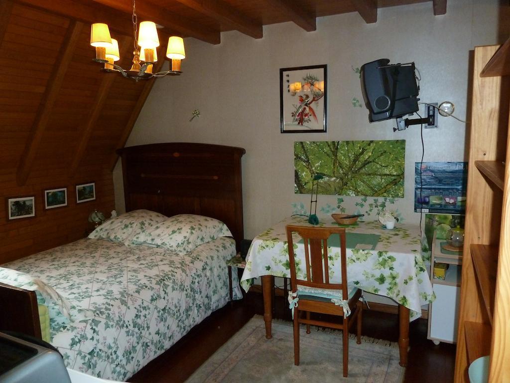 B&B 'T Nieuw Lijsternest Wezembeek-Oppem Δωμάτιο φωτογραφία